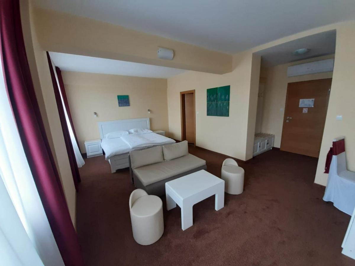 Hotel Garic Garesnica Exteriér fotografie