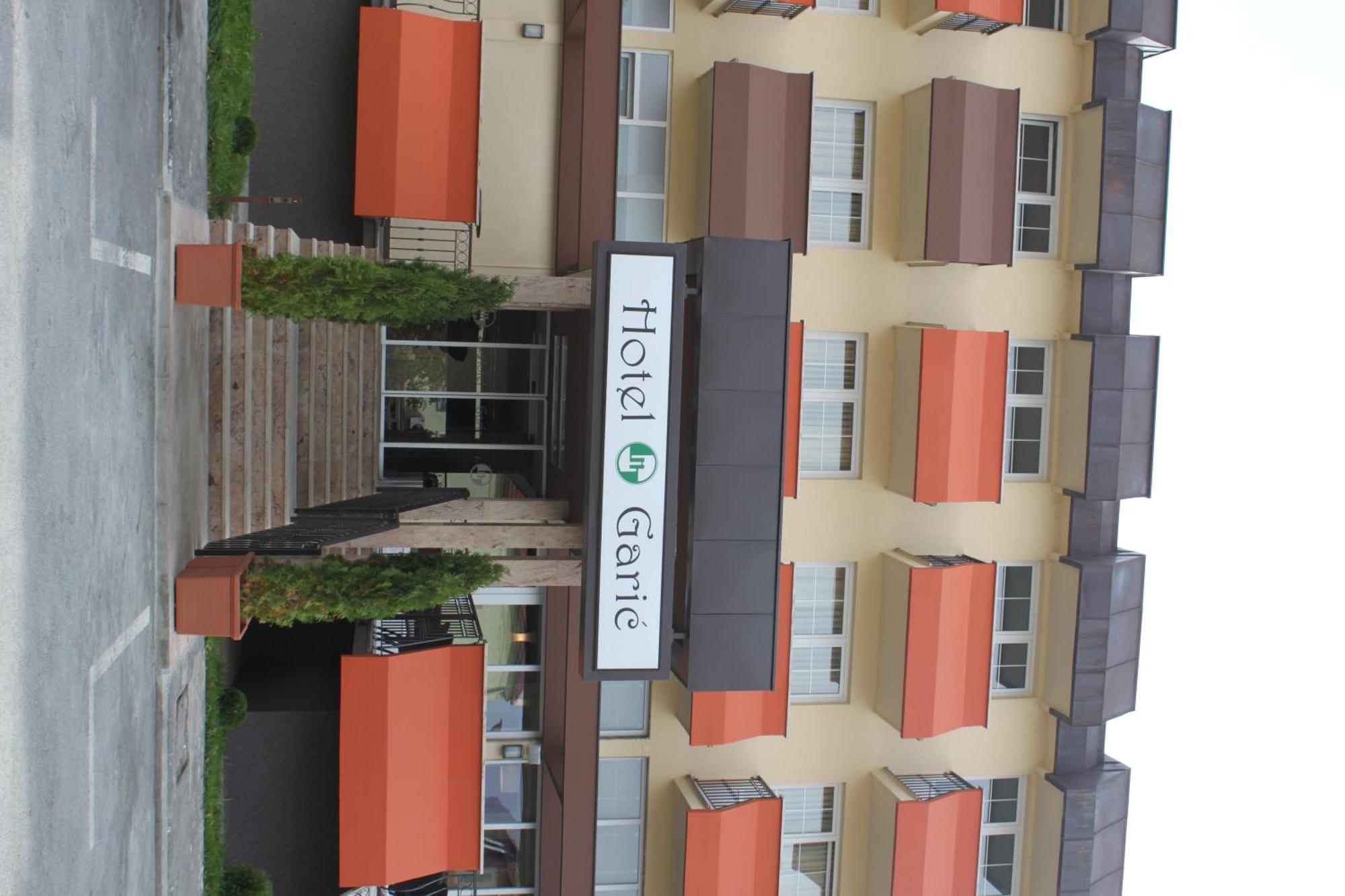 Hotel Garic Garesnica Exteriér fotografie